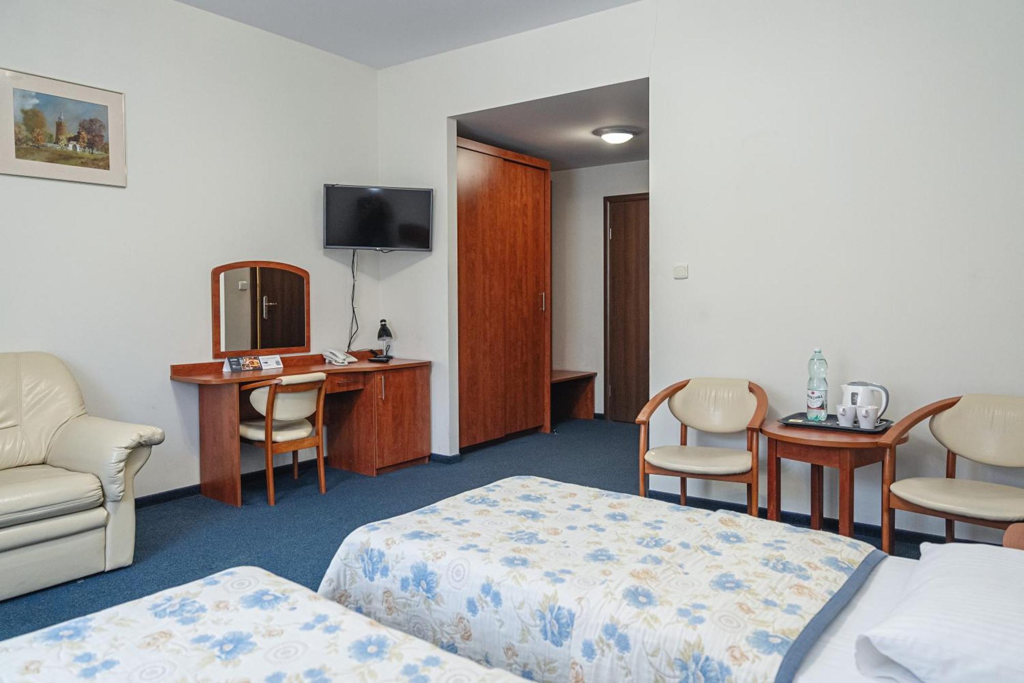 Hotel Jaworzyna Krynicka Krynica Zdroj Exterior photo